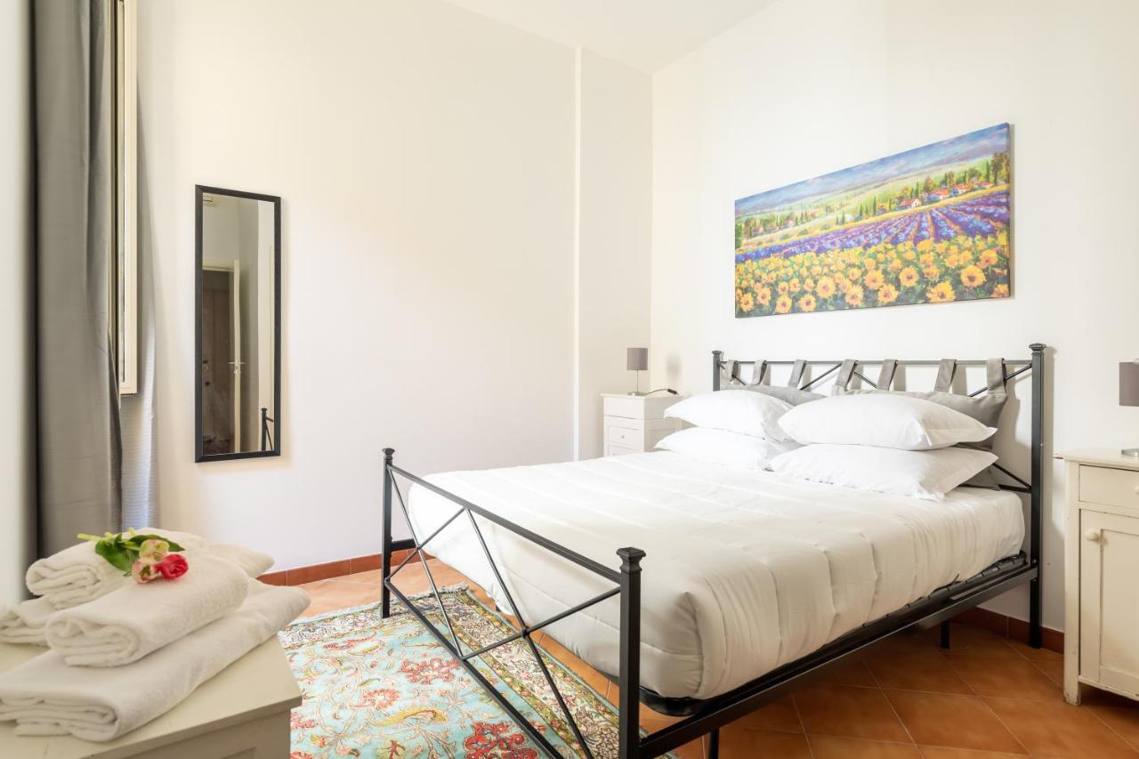 Ferienwohnung R.C. Cappellari Loft Campo De' Fiori Rom Exterior foto