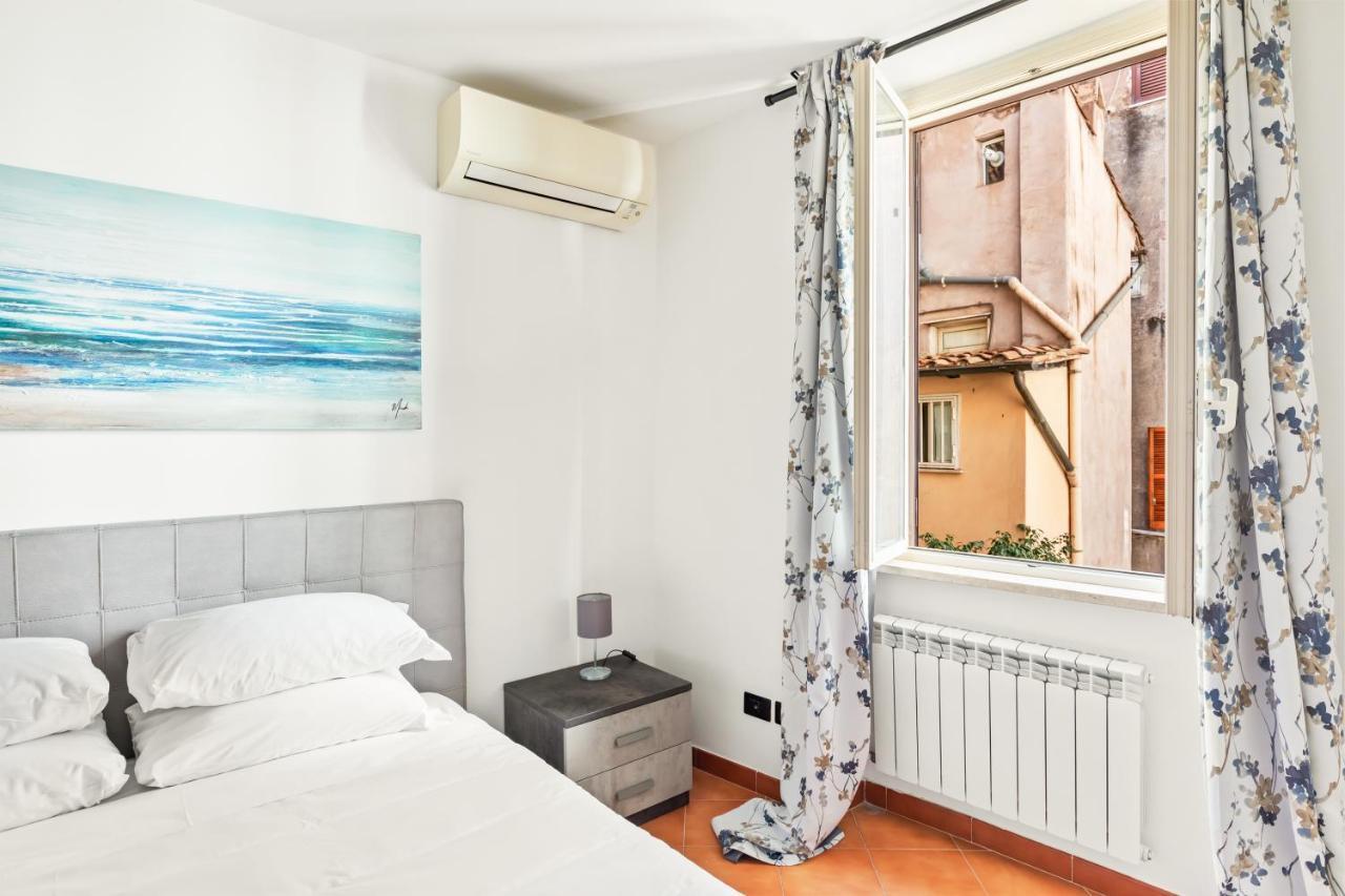 Ferienwohnung R.C. Cappellari Loft Campo De' Fiori Rom Exterior foto