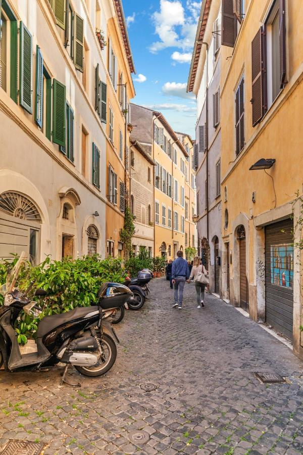 Ferienwohnung R.C. Cappellari Loft Campo De' Fiori Rom Exterior foto