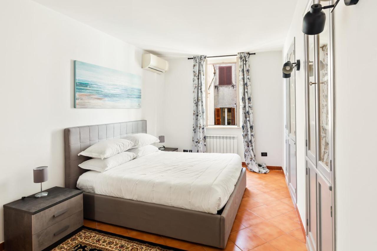 Ferienwohnung R.C. Cappellari Loft Campo De' Fiori Rom Exterior foto