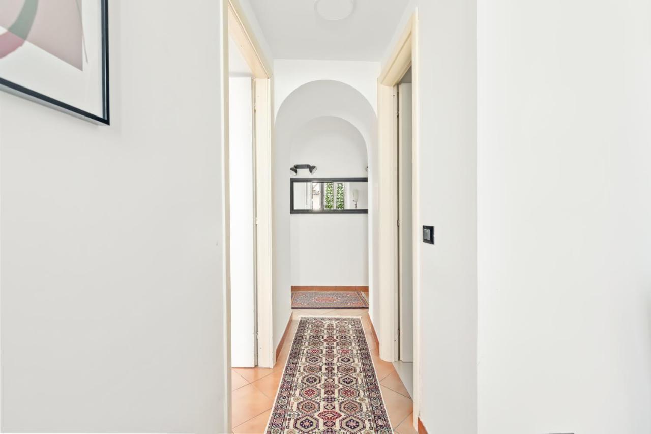 Ferienwohnung R.C. Cappellari Loft Campo De' Fiori Rom Exterior foto